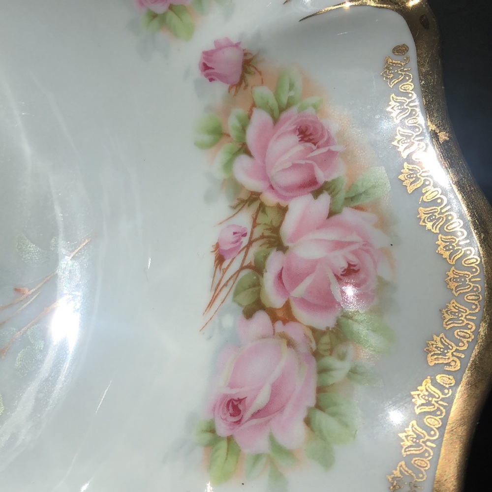 Berry Bowl & serving dishes - Picture 6 of 7